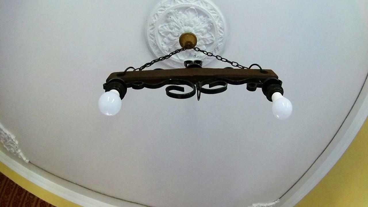 Surmava Palace Martvili Luaran gambar